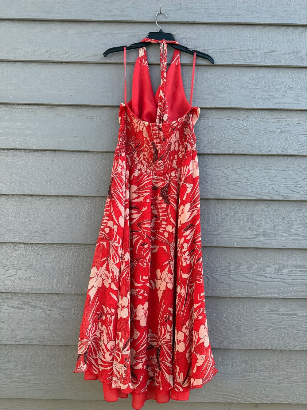 Oscar de la Renta Red Floral Halter Maxi Dress - Picture 6 of 14